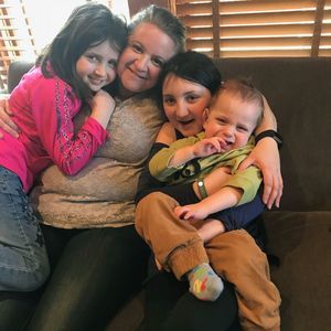 Meet your Posher, Mara